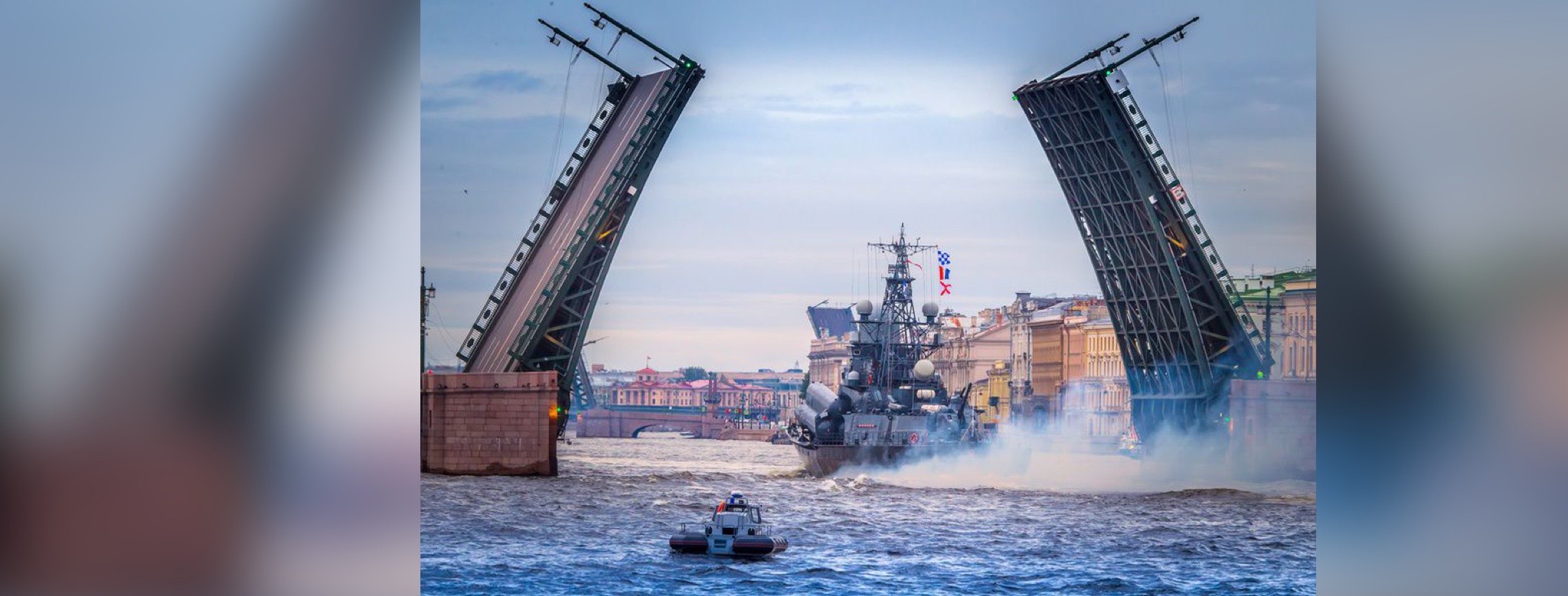 Во сколько разводят мосты в европе